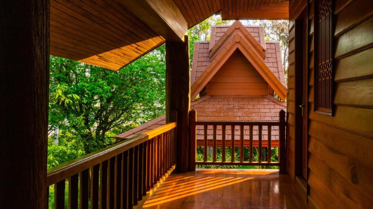Vanasin Residence Tak Exterior foto